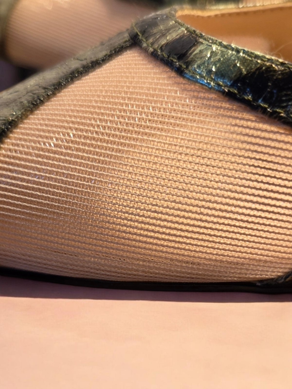 Pointed-toe Slingback Flats Featuring a Mix of Mesh and Metallic Leopard Print ♡ - Picture 9 of 10